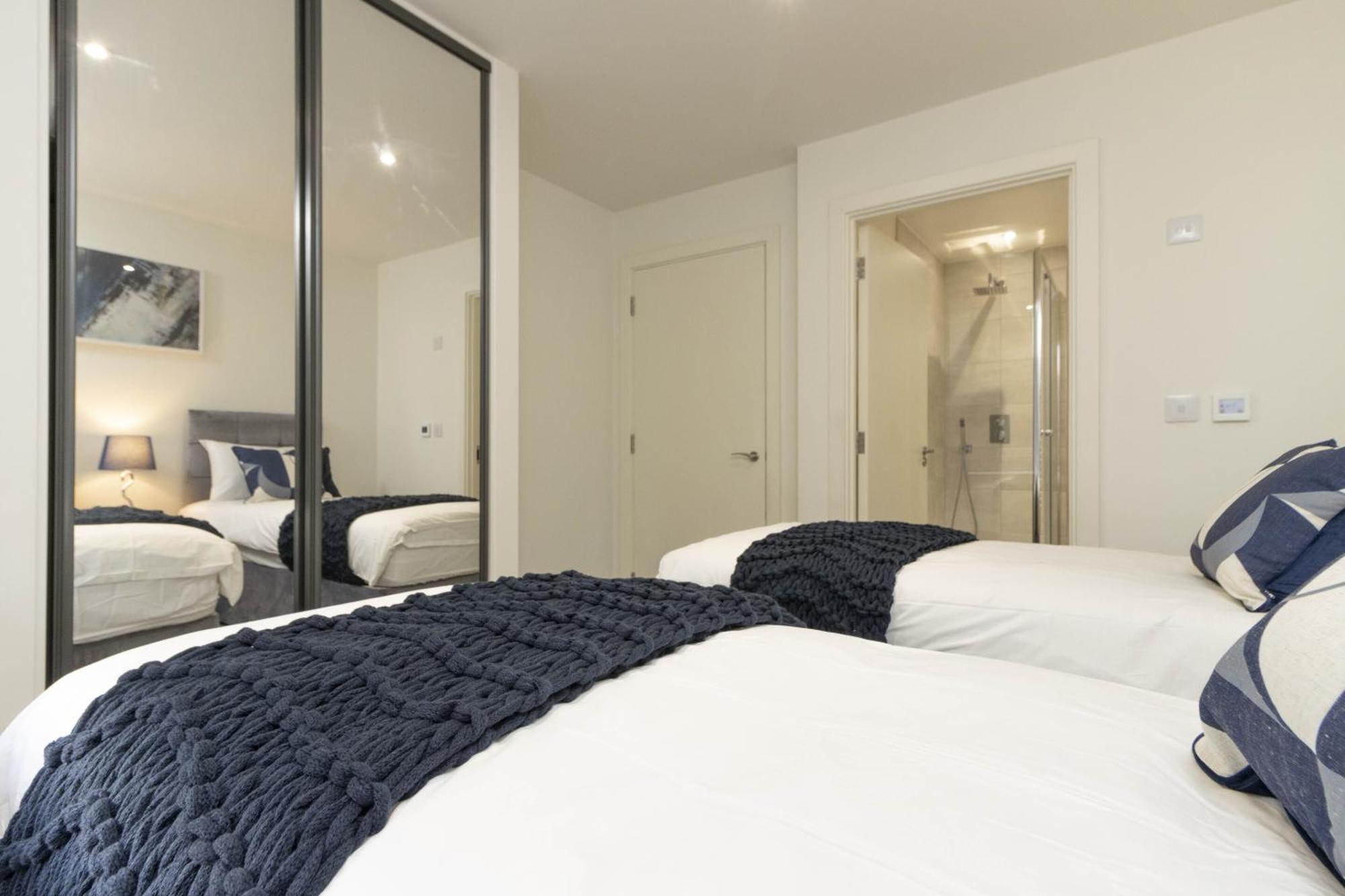 Linacre 11 - Modern 2 Bed Behind The Cathedral With Free Parking And Fast Wifi Apartment Exeter Exterior photo